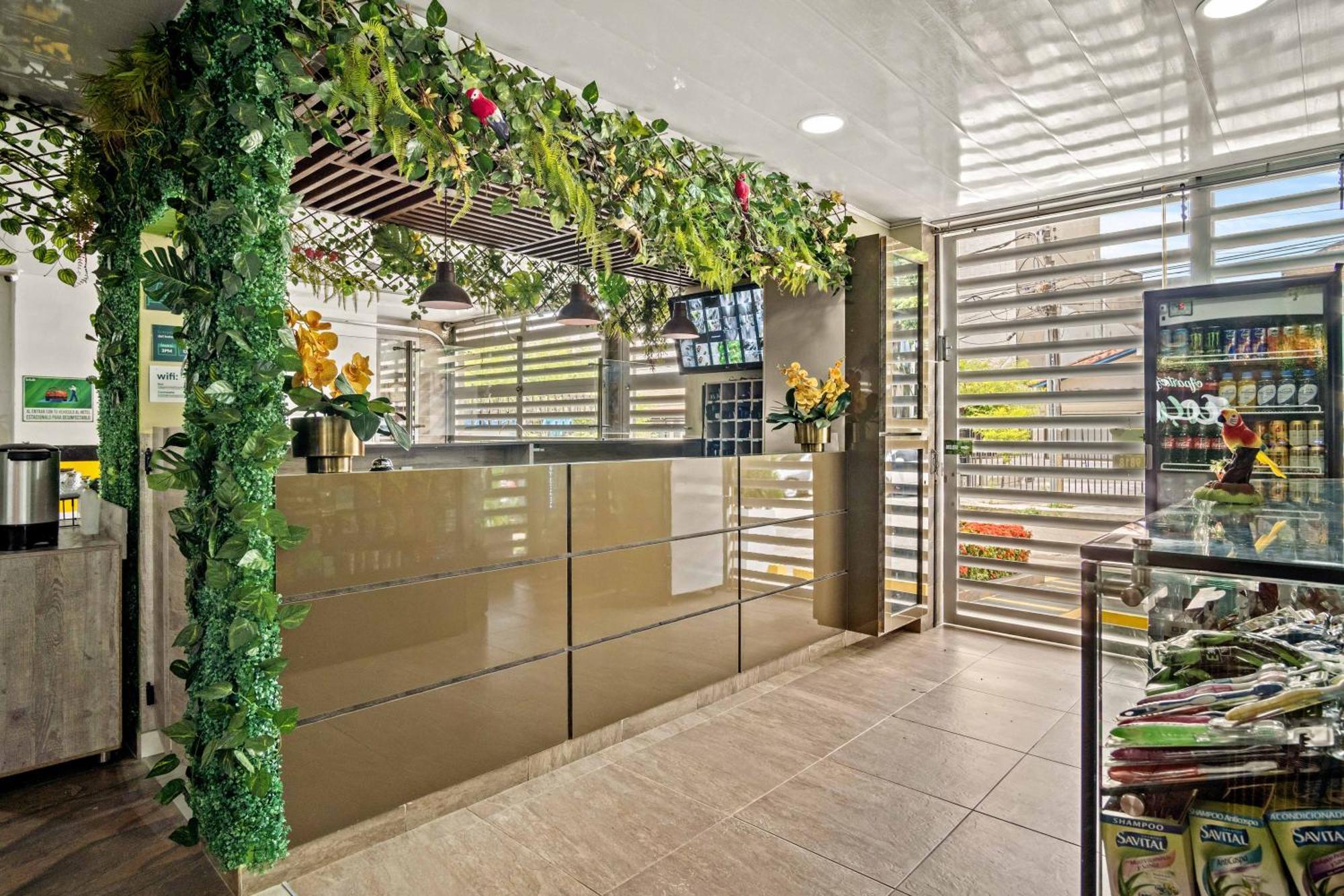 Hotel Eco Suite Cali Zewnętrze zdjęcie