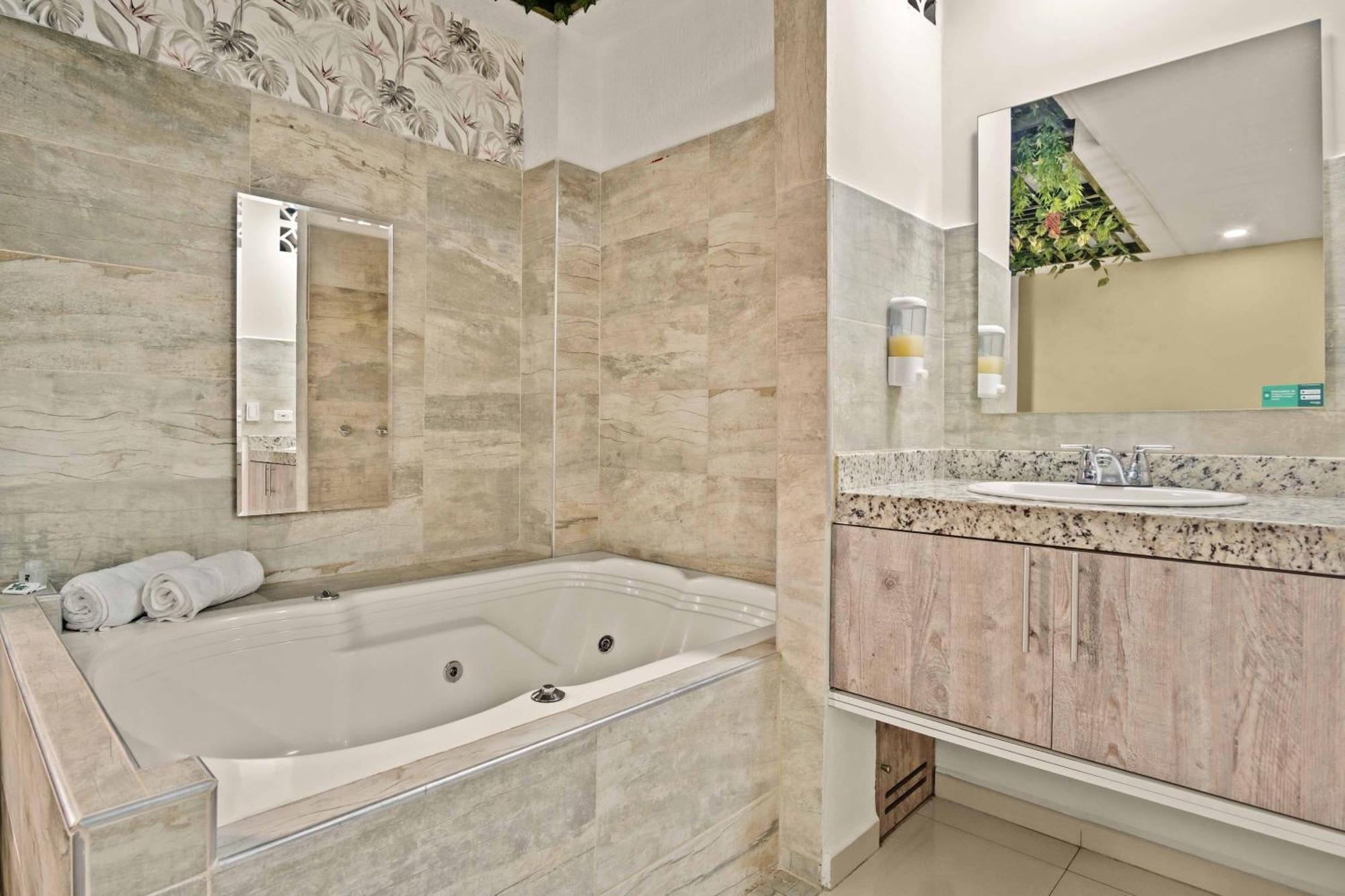 Hotel Eco Suite Cali Zewnętrze zdjęcie